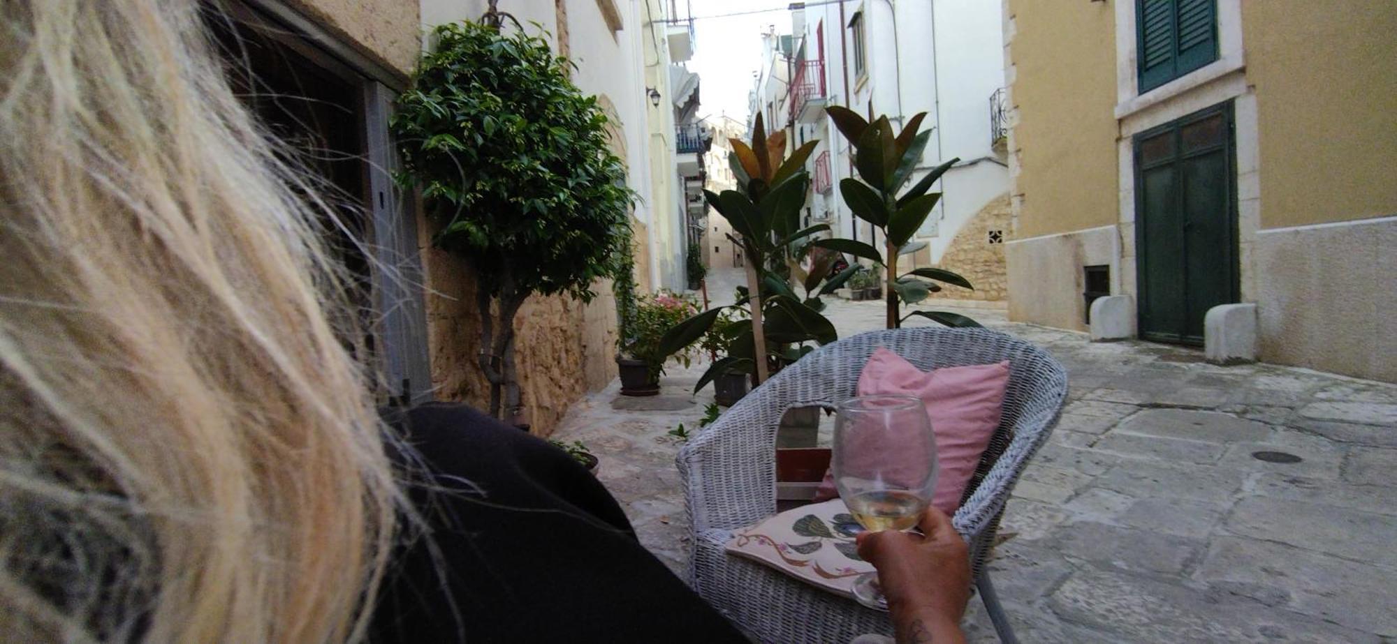 Dimora Delle Badesse Bed & Breakfast Conversano Luaran gambar